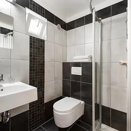 Rakovec Hotel 3*