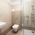 Rakovec 3*