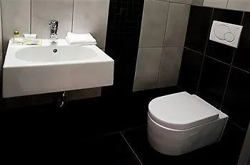 Rakovec Szálloda Brünn (Brno)