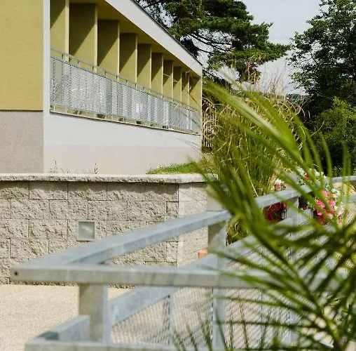 Hotell Rakovec 3*